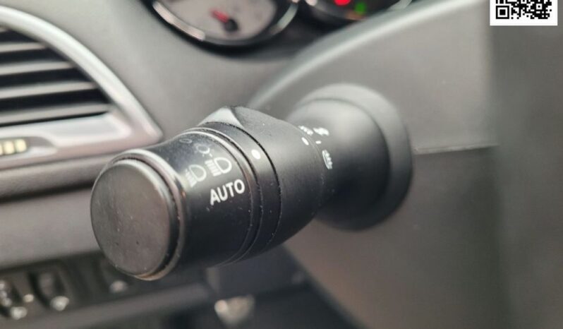 RENAULT Megane  | FWD (przód) | Manualna | 160 KM | Biały full