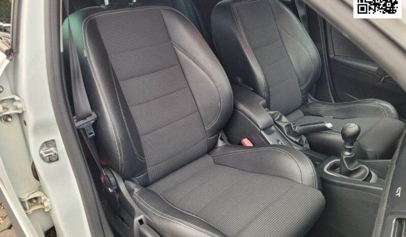 RENAULT Megane  | FWD (przód) | Manualna | 160 KM | Biały full