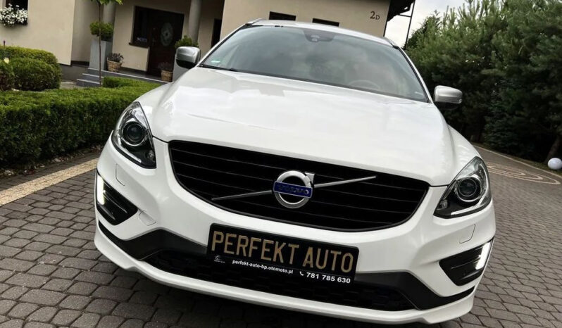 VOLVO XC 60 | FWD (przód) | Automatyczna | 190 KM | Biały full