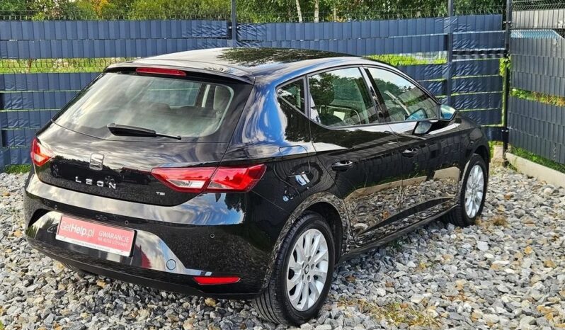 SEAT Leon  | FWD (przód) | Manualna | 122 KM | Czarny full