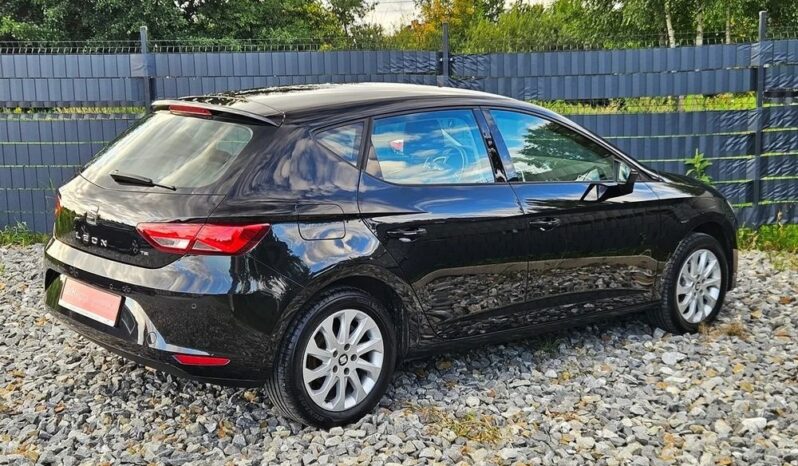 SEAT Leon  | FWD (przód) | Manualna | 122 KM | Czarny full