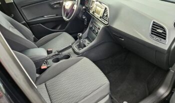 SEAT Leon  | FWD (przód) | Manualna | 122 KM | Czarny full