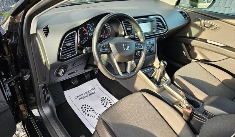 SEAT Leon  | FWD (przód) | Manualna | 122 KM | Czarny full