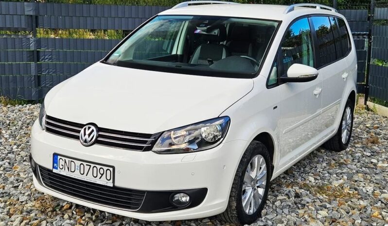 VOLKSWAGEN Touran  | FWD (przód) | Manualna | 105 KM | Biały full