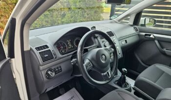 VOLKSWAGEN Touran  | FWD (przód) | Manualna | 105 KM | Biały full