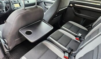 VOLKSWAGEN Touran  | FWD (przód) | Manualna | 105 KM | Biały full