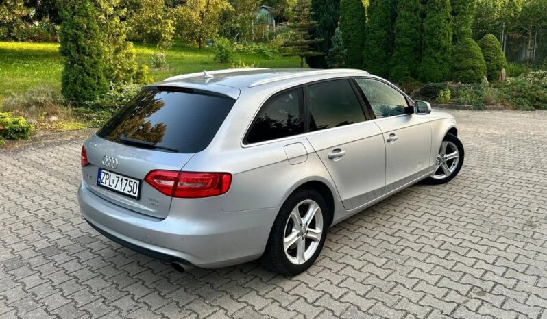 AUDI A4  | FWD (przód) | Automatyczna | 170 KM | Srebrny full