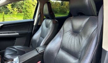 VOLVO XC 60 | FWD (przód) | Automatyczna | 203 KM | Szary full