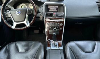VOLVO XC 60 | FWD (przód) | Automatyczna | 203 KM | Szary full