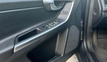 VOLVO XC 60 | FWD (przód) | Automatyczna | 203 KM | Szary full
