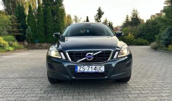 VOLVO XC 60 | FWD (przód) | Automatyczna | 203 KM | Szary full