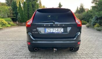 VOLVO XC 60 | FWD (przód) | Automatyczna | 203 KM | Szary full