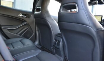 MERCEDES-BENZ GLA  | 4×4 (stały) | Automatyczna | 381 KM | Czarny full