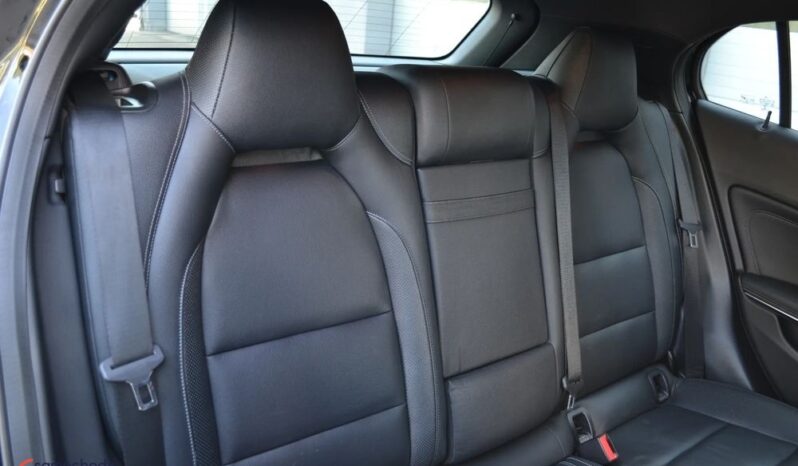 MERCEDES-BENZ GLA  | 4×4 (stały) | Automatyczna | 381 KM | Czarny full