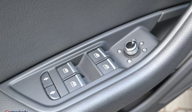 AUDI A4  | FWD (przód) | Automatyczna | 150 KM | Czarny full