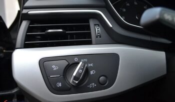 AUDI A4  | FWD (przód) | Automatyczna | 150 KM | Czarny full
