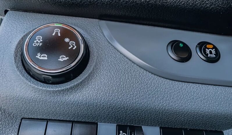 TOYOTA ProAce | FWD (przód) | Manualna | 116 KM | Biały full