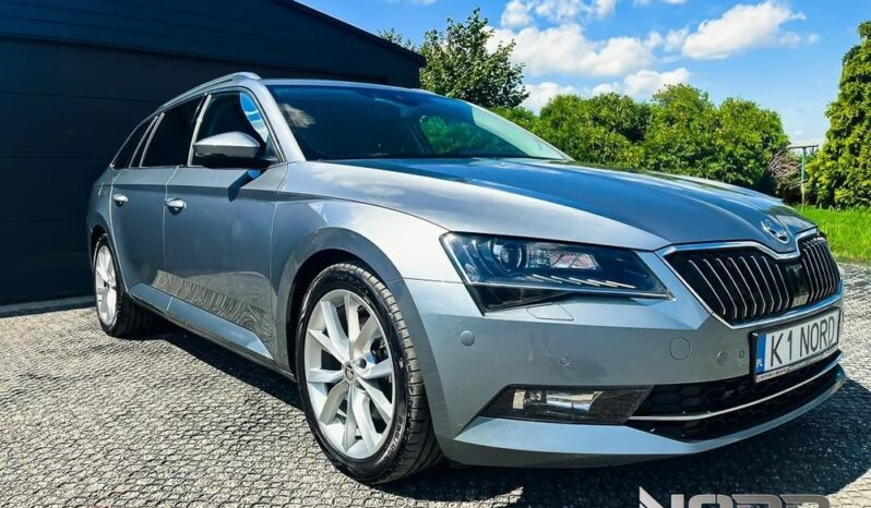 SKODA Superb  | 4×4 (stały) | Automatyczna | 190 KM | Srebrny full