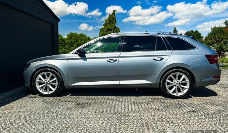 SKODA Superb  | 4×4 (stały) | Automatyczna | 190 KM | Srebrny full