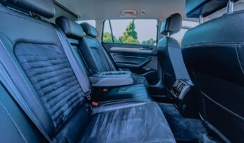 VOLKSWAGEN Passat  | 4×4 (doł. ręcznie) | Automatyczna | 190 KM | Czarny full