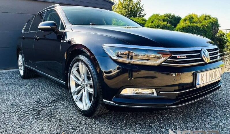 VOLKSWAGEN Passat  | 4×4 (doł. ręcznie) | Automatyczna | 190 KM | Czarny full