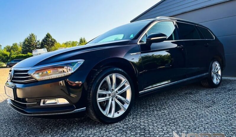 VOLKSWAGEN Passat  | 4×4 (doł. ręcznie) | Automatyczna | 190 KM | Czarny full
