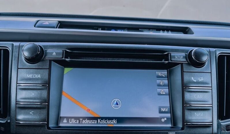 TOYOTA RAV4  | 4×4 (doł. ręcznie) | Automatyczna | 151 KM | Srebrny full
