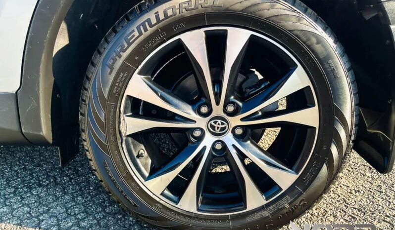 TOYOTA RAV4  | 4×4 (doł. ręcznie) | Automatyczna | 151 KM | Srebrny full