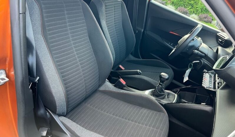 PEUGEOT 2008  | FWD (przód) | Manualna | 110 KM | Pomarańczowy full