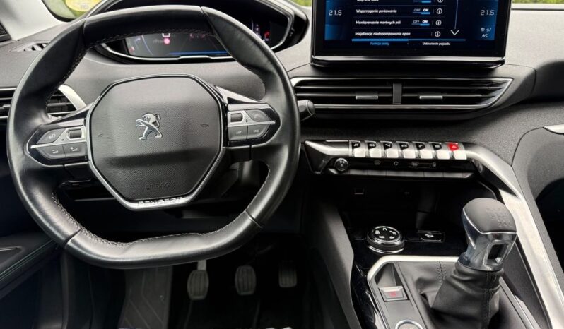 PEUGEOT 5008  | FWD (przód) | Automatyczna | 130 KM | Niebieski full