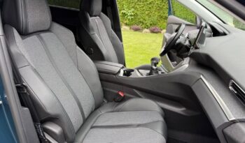 PEUGEOT 5008  | FWD (przód) | Automatyczna | 130 KM | Niebieski full