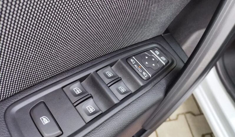 NISSAN Primastar  | FWD (przód) | Manualna | 130 KM | Srebrny full