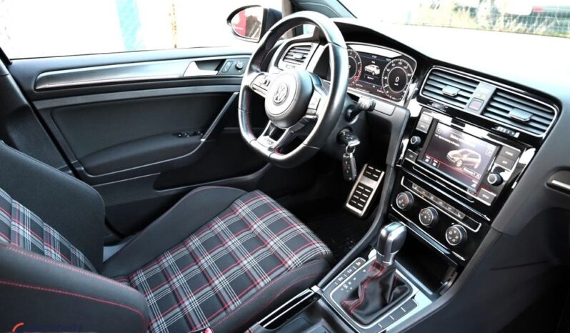 VOLKSWAGEN Golf  | RWD (tył) | Automatyczna | 245 KM | Szary full
