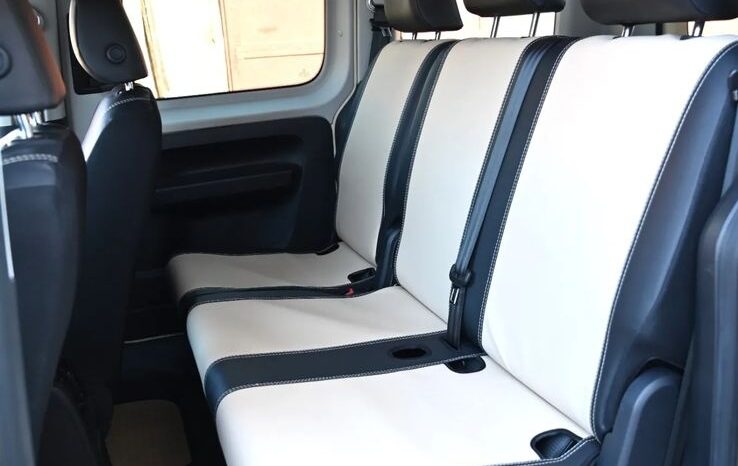VOLKSWAGEN Caddy | FWD (przód) | Automatyczna | 102 KM | Beżowy full