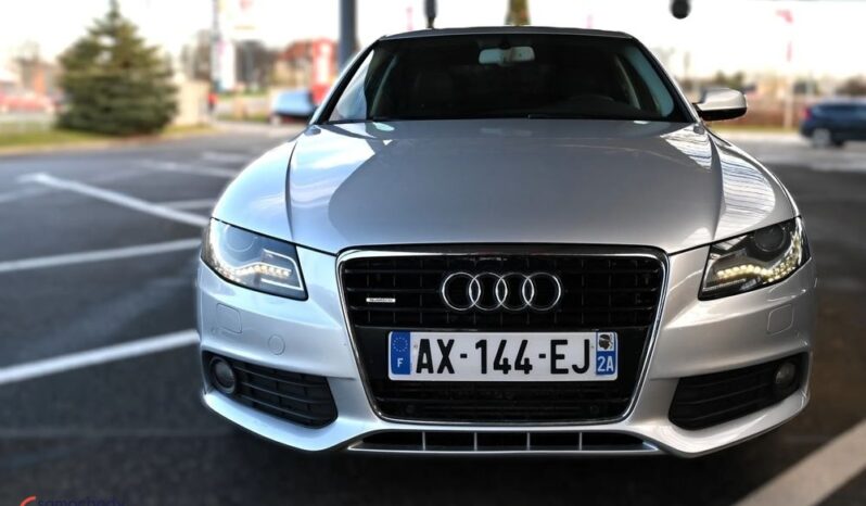 AUDI A4  | 4×4 (doł. automatycznie) | Automatyczna | 240 KM | Srebrny full