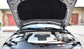 AUDI A4  | 4×4 (doł. automatycznie) | Automatyczna | 240 KM | Srebrny full