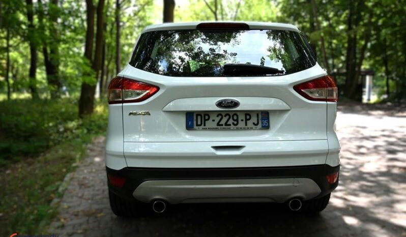 FORD Kuga  | FWD (przód) | Manualna | 120 KM | Biały full