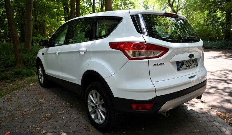 FORD Kuga  | FWD (przód) | Manualna | 120 KM | Biały full