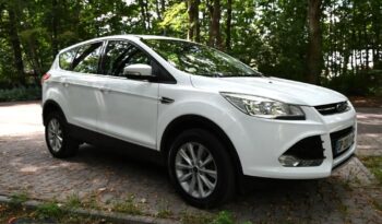 FORD Kuga  | FWD (przód) | Manualna | 120 KM | Biały full