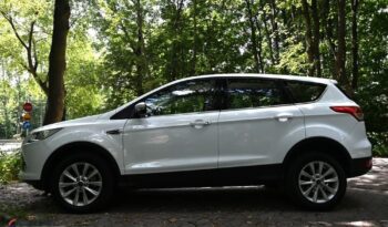 FORD Kuga  | FWD (przód) | Manualna | 120 KM | Biały full
