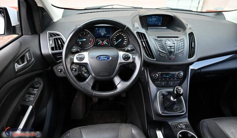 FORD Kuga  | FWD (przód) | Manualna | 120 KM | Biały full