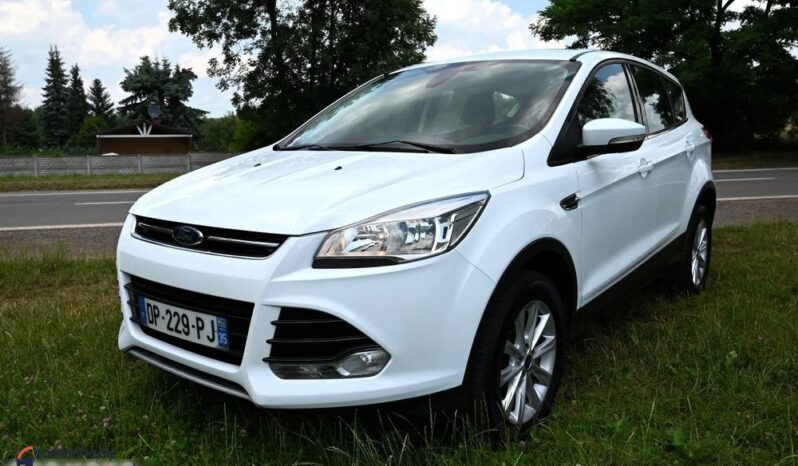 FORD Kuga  | FWD (przód) | Manualna | 120 KM | Biały full
