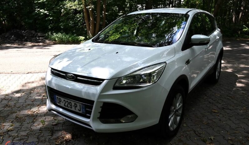 FORD Kuga  | FWD (przód) | Manualna | 120 KM | Biały full