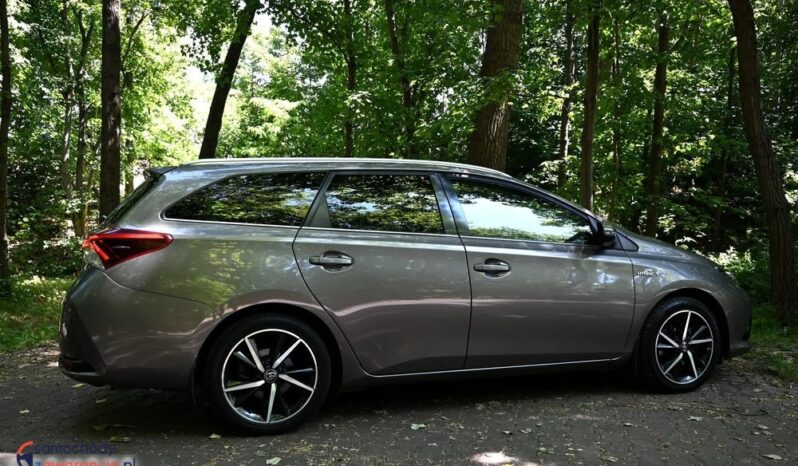 TOYOTA Auris  | FWD (przód) | Automatyczna | 99 KM | Brązowy full