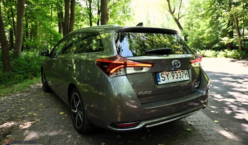 TOYOTA Auris  | FWD (przód) | Automatyczna | 99 KM | Brązowy full