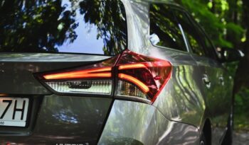 TOYOTA Auris  | FWD (przód) | Automatyczna | 99 KM | Brązowy full