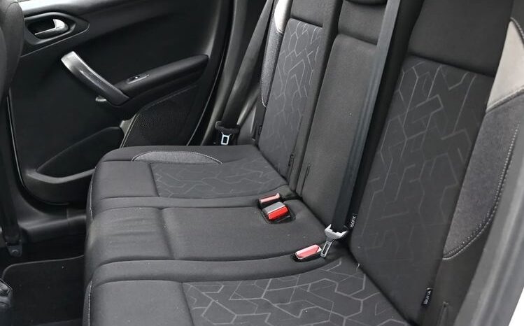 PEUGEOT 2008  | FWD (przód) | Manualna | 75 KM | Biały full