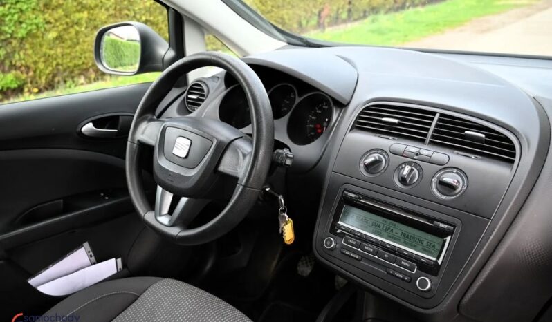 SEAT Altea XL | FWD (przód) | Manualna | 105 KM | Szary full