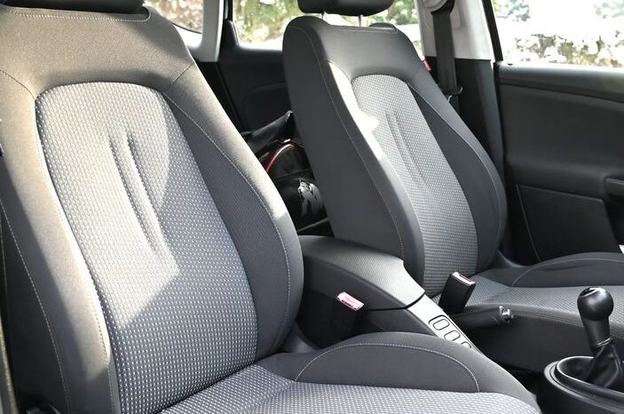 SEAT Altea XL | FWD (przód) | Manualna | 105 KM | Szary full