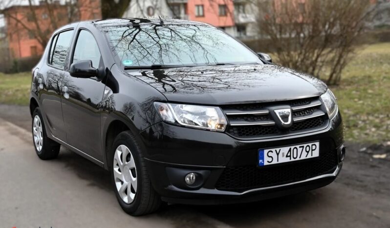 Dacia Sandero  | Fwd (Przód) | Manualna | 90 Km | Czarny